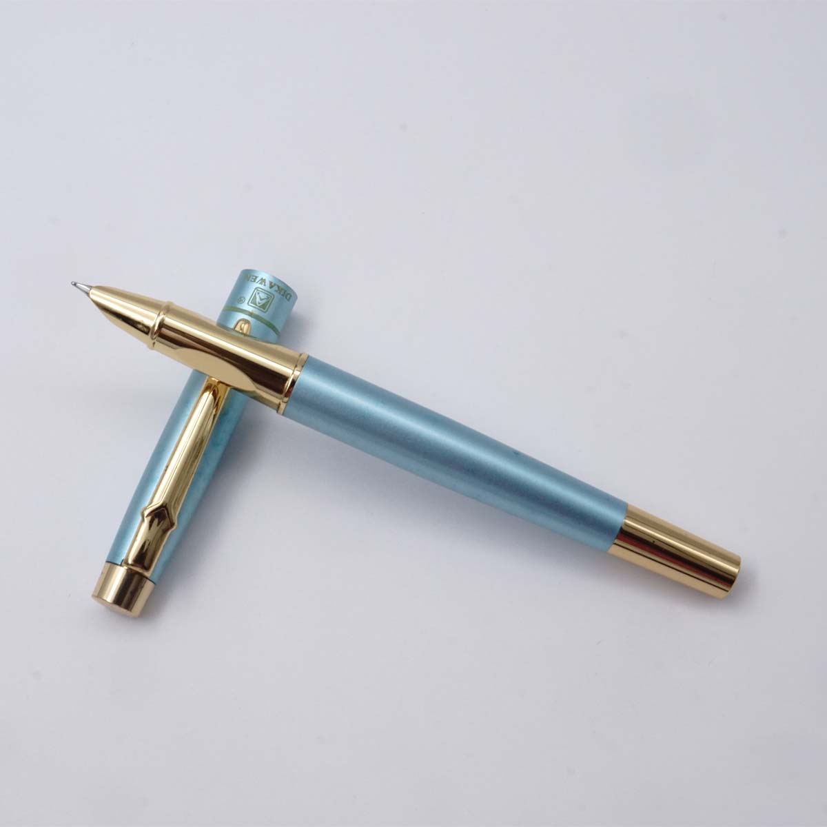 Dikawen 8015 Matt Sky Blue Color Body Gold Clip And Trim Fine Nib Rubber Sac Fountain Pen SKU 25198 